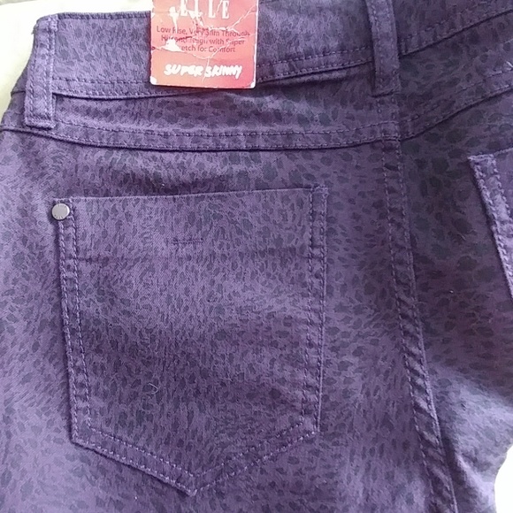 Animal print pattern denim - Picture 6 of 7